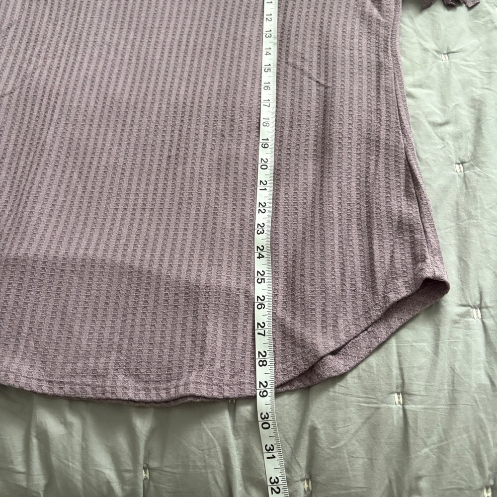 CHASER Wisteria Short Sleeve Waffle Knit Textured T Shjrt Purple Women’s Medium - Picture 9 of 9